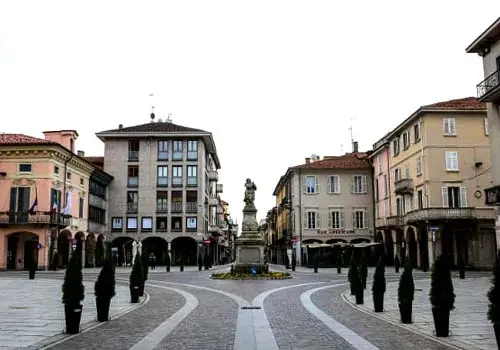 BORGOMANERO